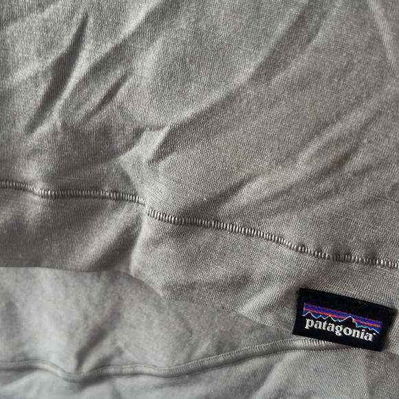 PATAGONIA Women’s W's Short-Sleeved Merino Bike Jersey - Picture 3 of 5